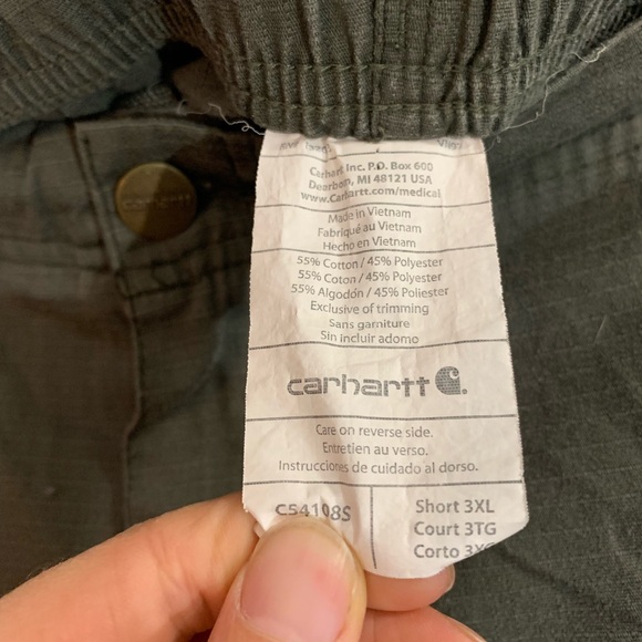 Men’s olive green Carhartt cargo work pants - Picture 3 of 5